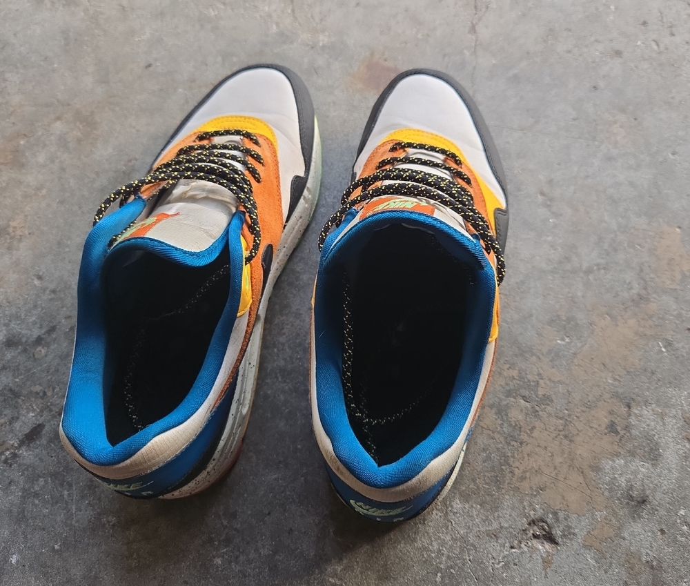 Nike Orange and Blue Sneakers Sporty Low-Top Design